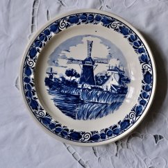 Závěsný talíř Delft 24 cm