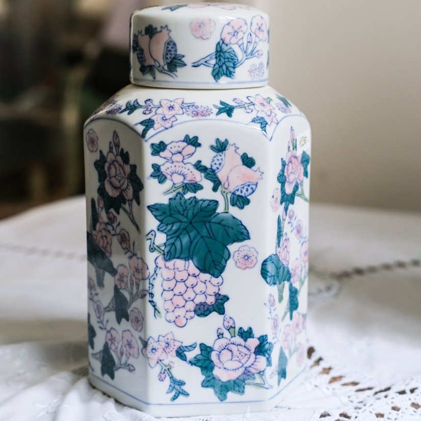 Ginger jar 23cm - Old China