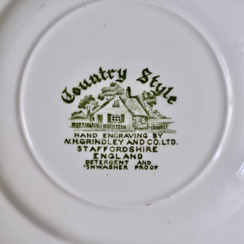 Snídaňový talíř England Staffordshire Country style 19,5 cm