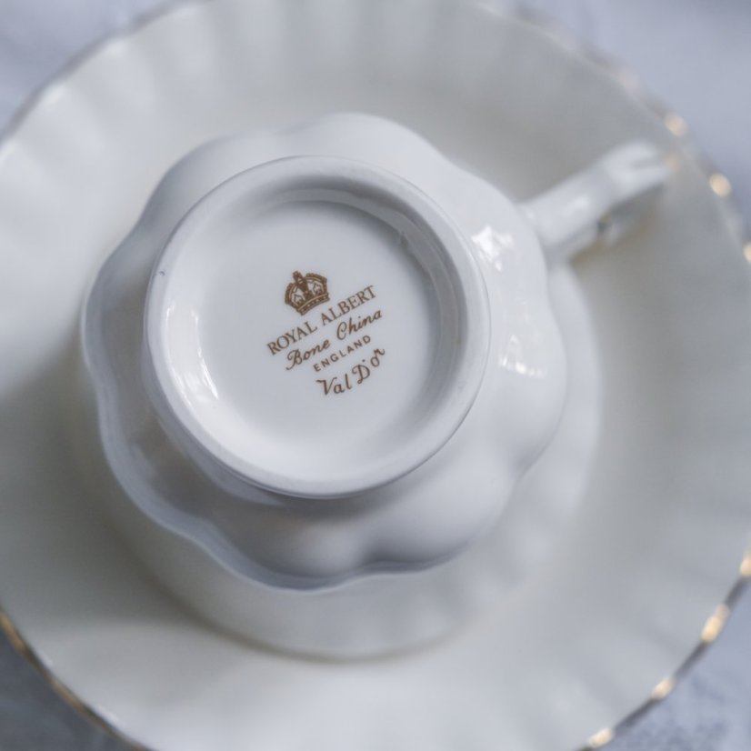 Šálek s podšálkem Royal Albert 200ml - Fine Bone China
