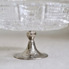 Křišťálová mísa na postříbřené nožce 15 x 10,5