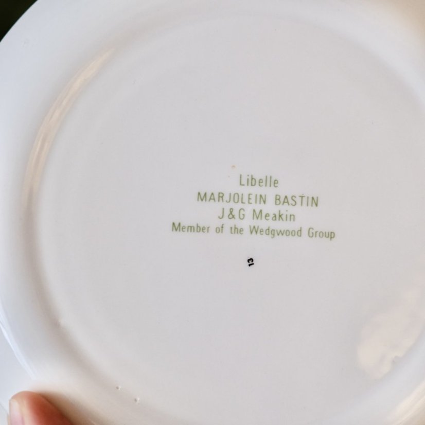 Omáčník J&G Meakin Wedgwood England 350 ml