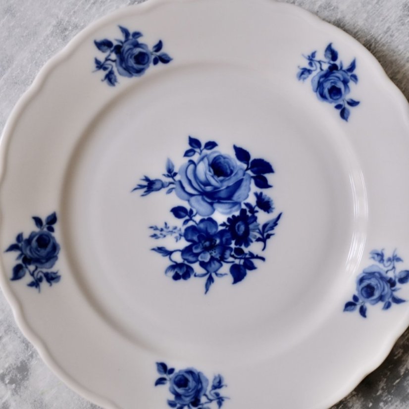 Tálíř s modrými růžemi 20 cm Germany