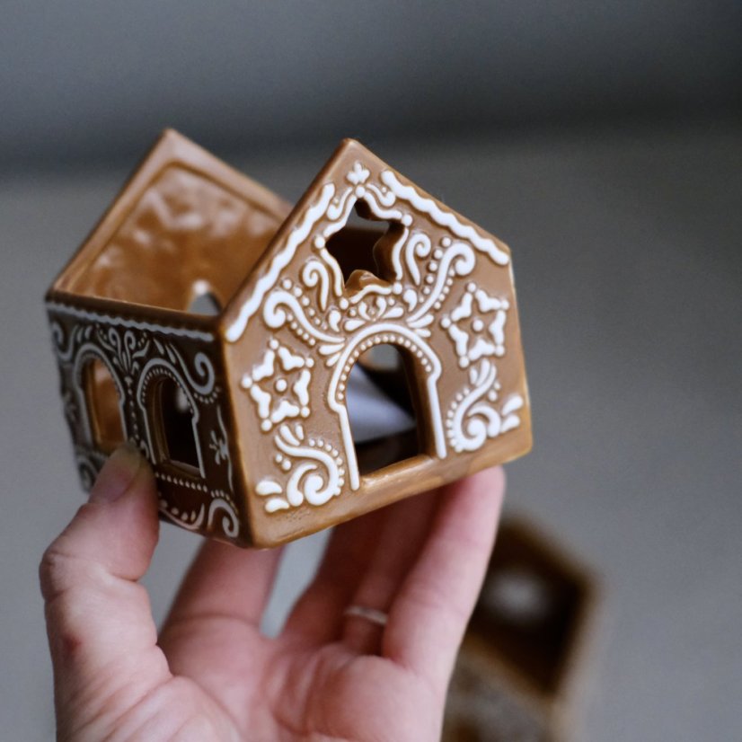 Dekorační domečky svícny na čajovou svíčku 7x7 cm