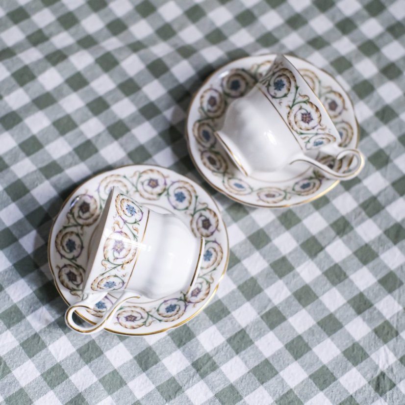 Porcelánový šálek s podšálkem 150 ml Royal Grafton - England