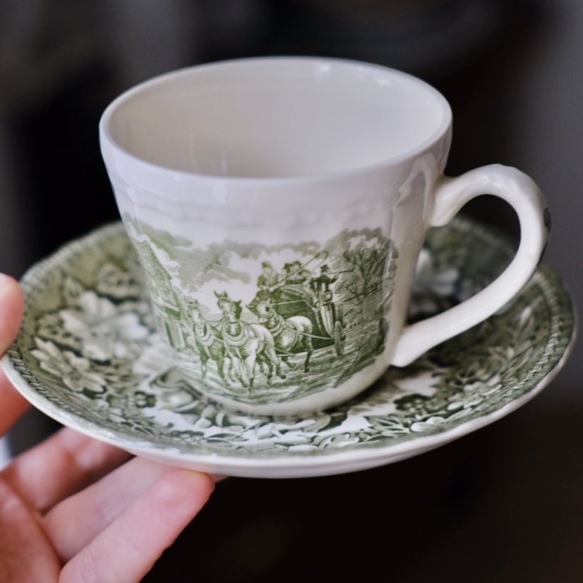 Šálek s podšálkem Royal Tudor Ware Staffordshire England 200 ml