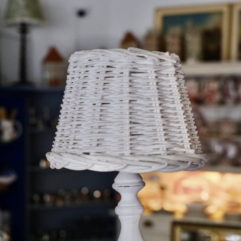 Stolní lampa dřevěná bílá 41 cm