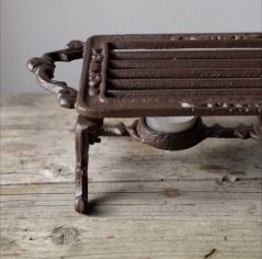 Litinový ohřívač na svíčku, obdélníkový, Esschert Design