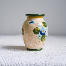 Kermická malovaná váza 16 cm