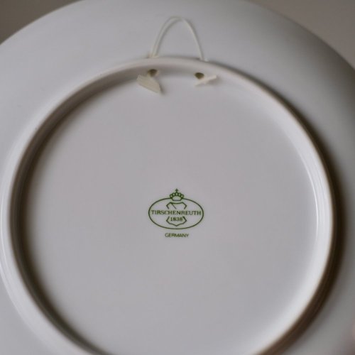 Porcelánový talíř na zavěšení