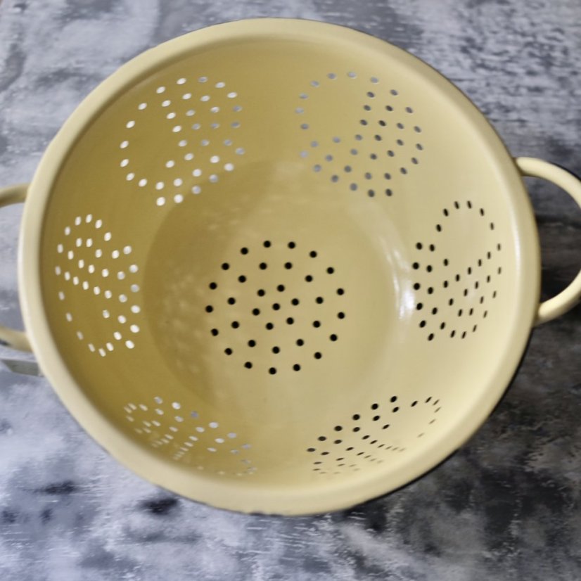 Plechový cedník 24 cm - Barva: Žlutá