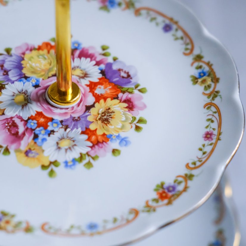 Porcelánový třípatrový etažér 25/19/16 cm