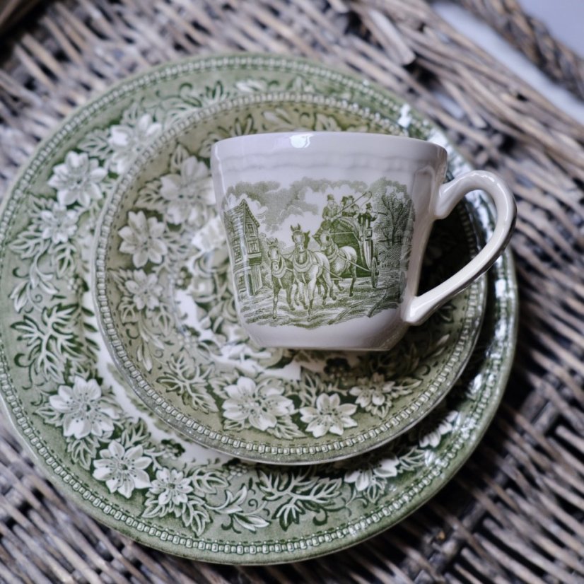 Snídaňový talíř Royal Tudor Ware Staffordshire England 20 cm