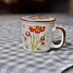Vintage hrnek na čaj 250 ml
