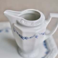 Porcelánová mlékovka Classic Rose Rosenthal 200 ml