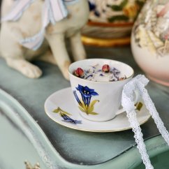 Sojová svíčka v porcelánovém šálku s podšálkem