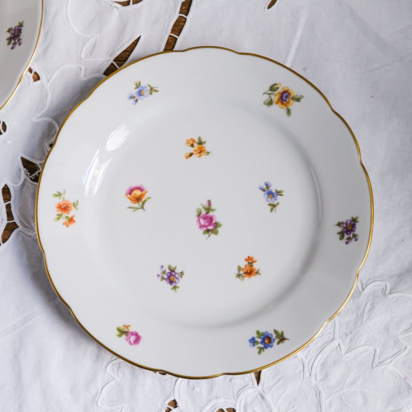 Porcelánový mělký talíř Kahla - Germany 23 cm