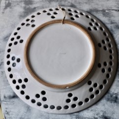 Závěsný keramický tálíř 28 cm