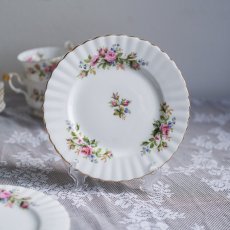 Porcelánový talíř 18 cm - Royal Albert Moss Rose England