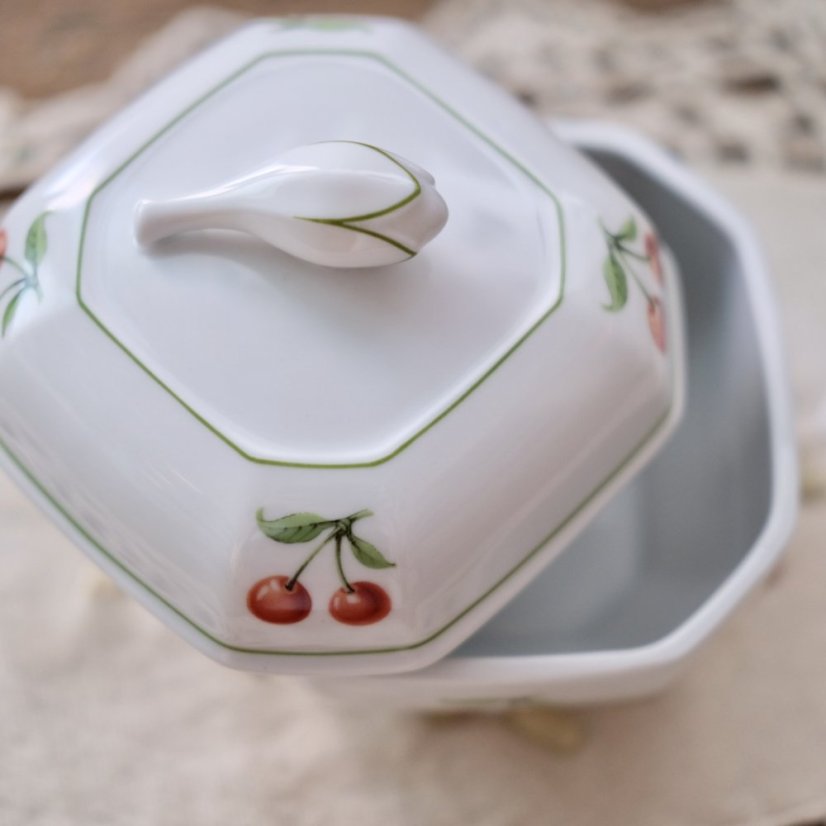 Cukřenka /porcelánová dóza 10 x 10 cm Villeroy & Boch Heinrich Cherry