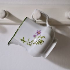 Porcelánová mlékovka botanický vzor