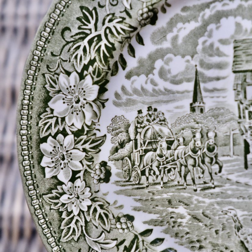 Snídaňový talíř Royal Tudor Ware Staffordshire England 20 cm
