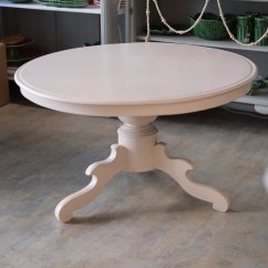 Kulatý dřevěný stůl 97 x 58 cm