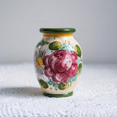 Kermická malovaná váza 16 cm