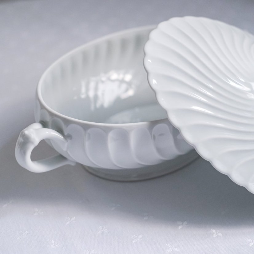 Porcelánová terina s víkem 32x17 cm Haviland - France