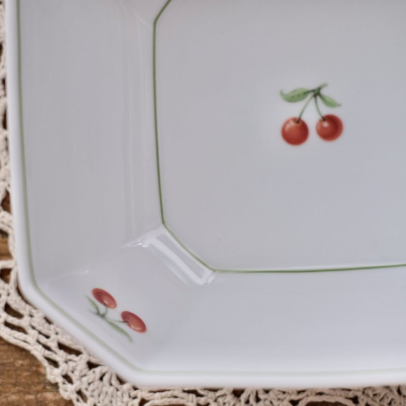 Porcelánová mísa 20 x 8 cm Villeroy & Boch Heinrich Cherry