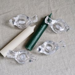 Menší skleněný svícen ptáček 7 cm