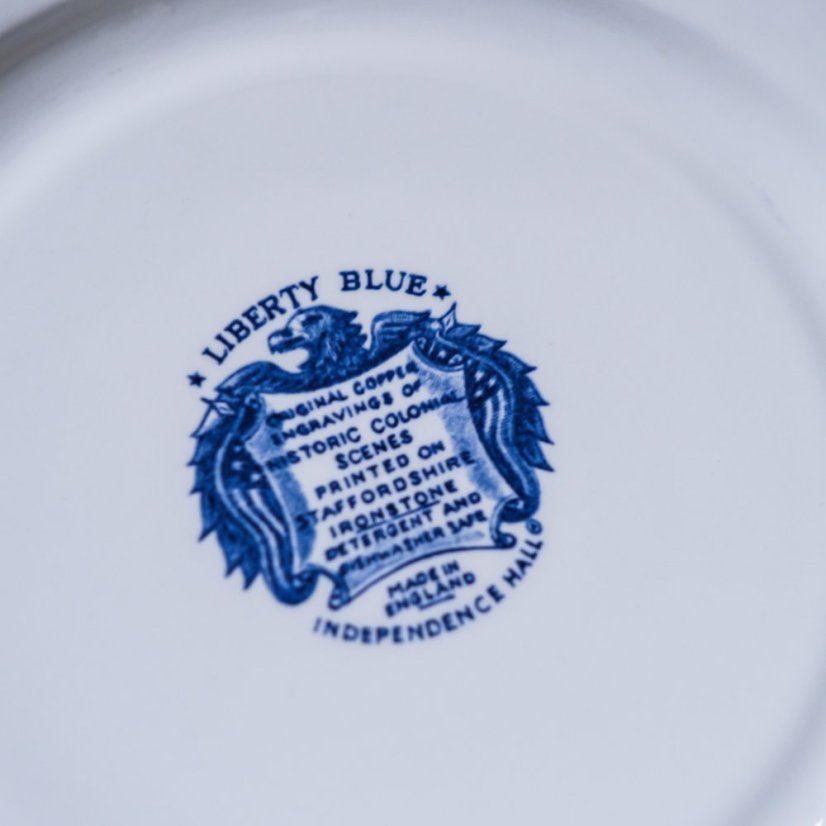 Obědový talíř Liberty Blue Staffordshire England 25 cm
