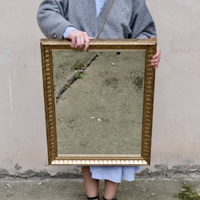 Zrcadlo 69 x 54 cm