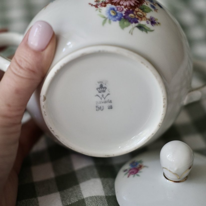 porcelánová cukřenka s kytičky Bavaria
