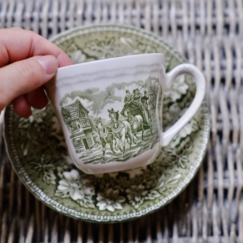 Šálek s podšálkem Royal Tudor Ware Staffordshire England 200 ml