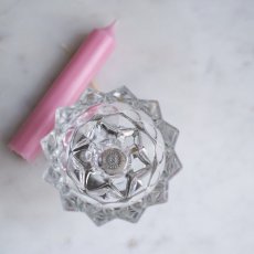 Křišťálový svícen na postříbřené noze 8,5 cm