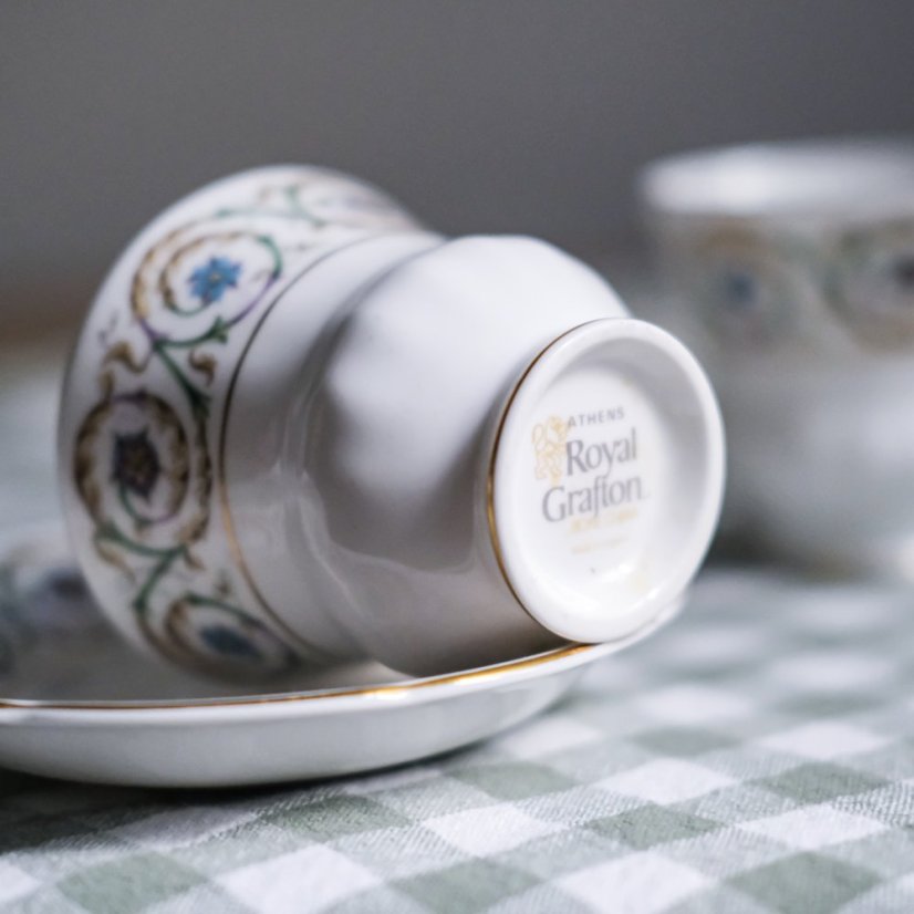 Porcelánový šálek s podšálkem 150 ml Royal Grafton - England