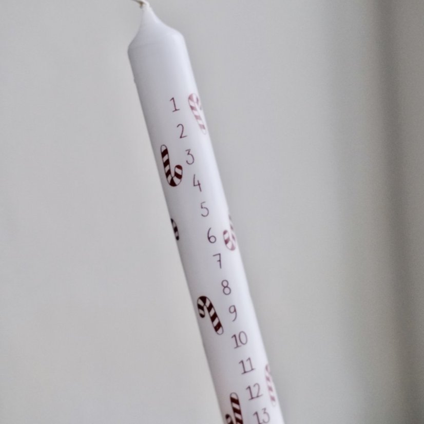 Adventní svíčka 28 cm - Barva: Červená