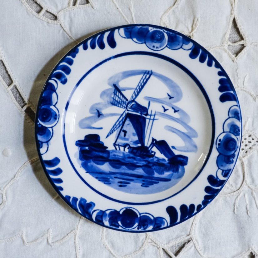 Ručně malovaný závěsný talířek Delft 11 cm