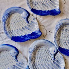 Keramický servírovací malovaný talíř husa 27x21 cm