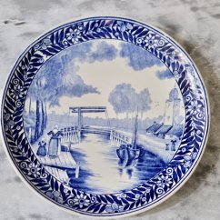 Závěsný modrý talíř 25,5 cm Delft