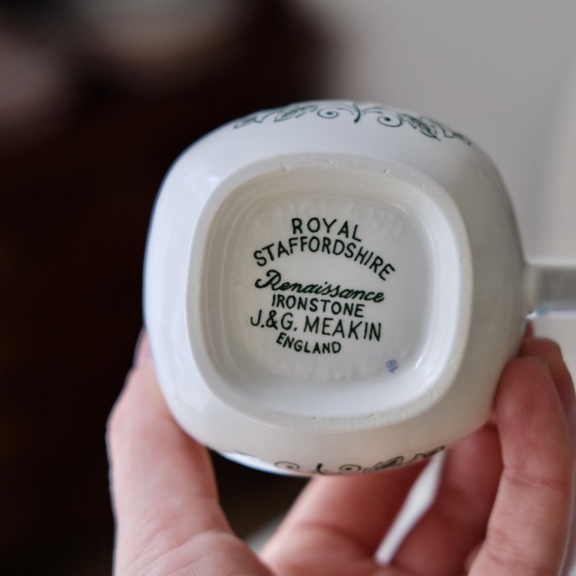 Mlékovka - Renaissance Royal Staffordshire J & G Meakin England