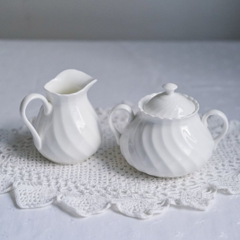 Porcelánová cukřenka Wedgwood - England