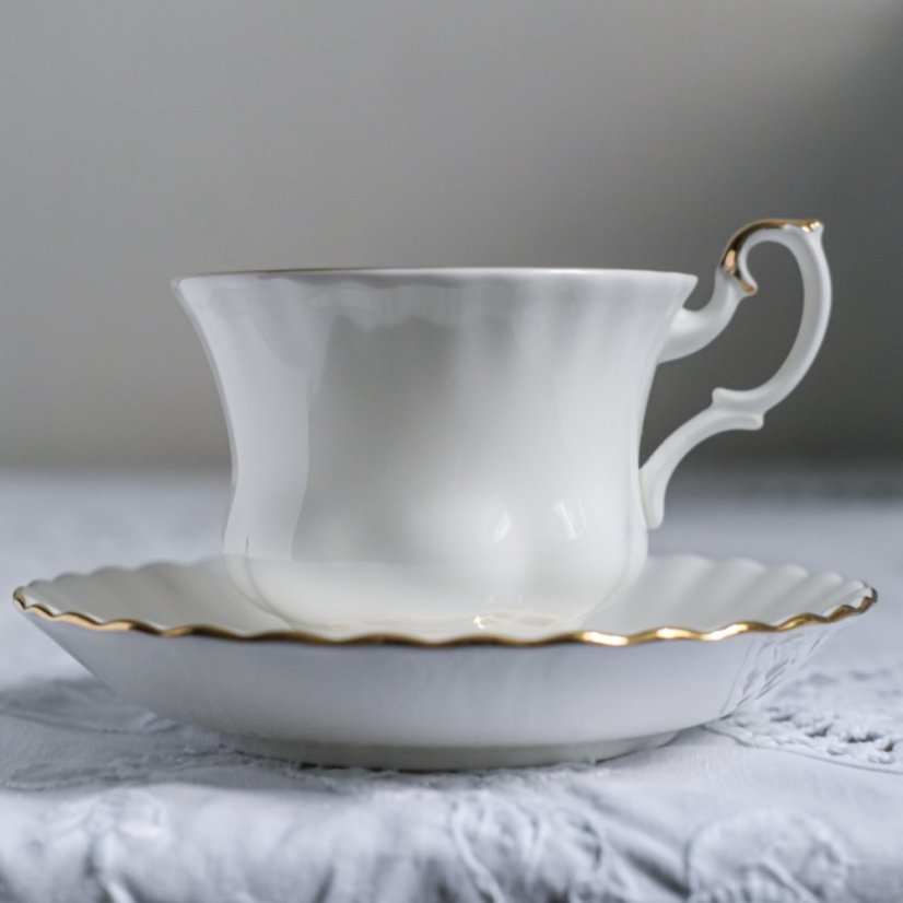 Šálek s podšálkem Royal Albert 200ml - Fine Bone China
