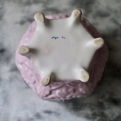 Dekorační mísa na nožkách 13 x 10 cm