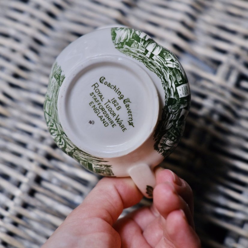 Mlékovka Royal Tudor Ware Staffordshire England 150 ml