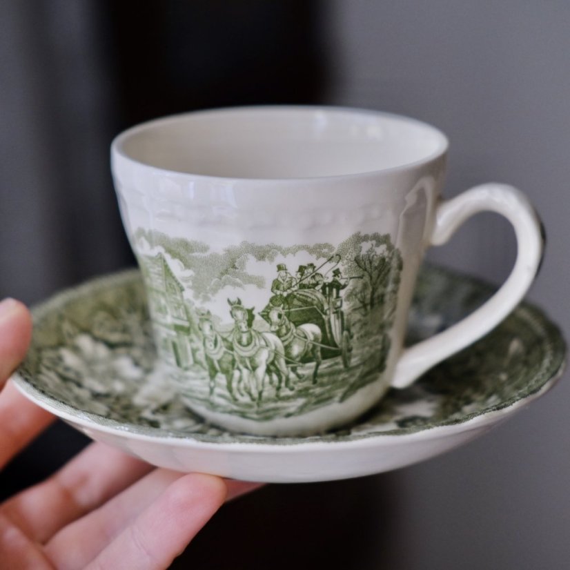 Šálek s podšálkem Royal Tudor Ware Staffordshire England 200 ml