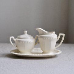 Sada tácek + mlékovka + cukřenka Pearl of Windsor