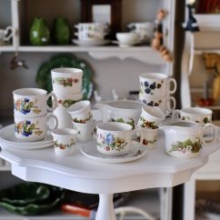 Sklenička J&G Meakin Wedgwood jahody 250 ml