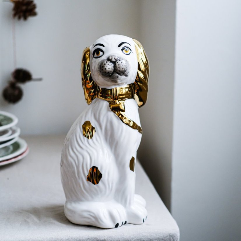 Bílý keramický dekorační pejsek 31 cm